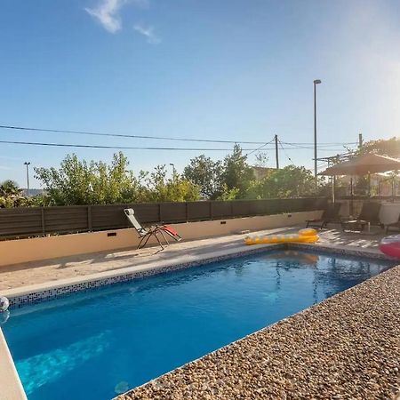 Apartments With A Swimming Pool Kastel Sucurac, Kastela - 21394 Kaštela Exterior foto