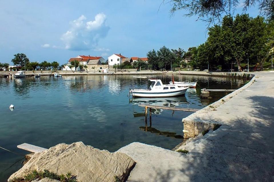 Apartments With A Swimming Pool Kastel Sucurac, Kastela - 21394 Kaštela Exterior foto